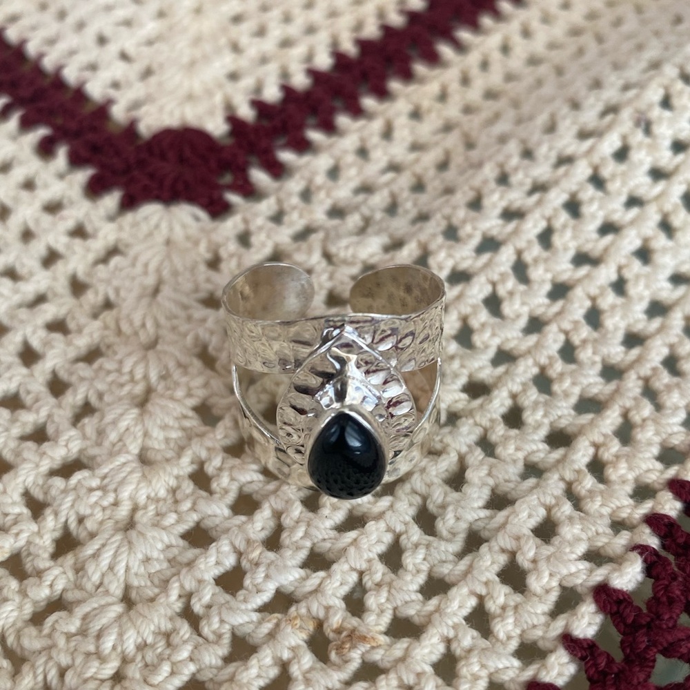 Onyx chunky ring
